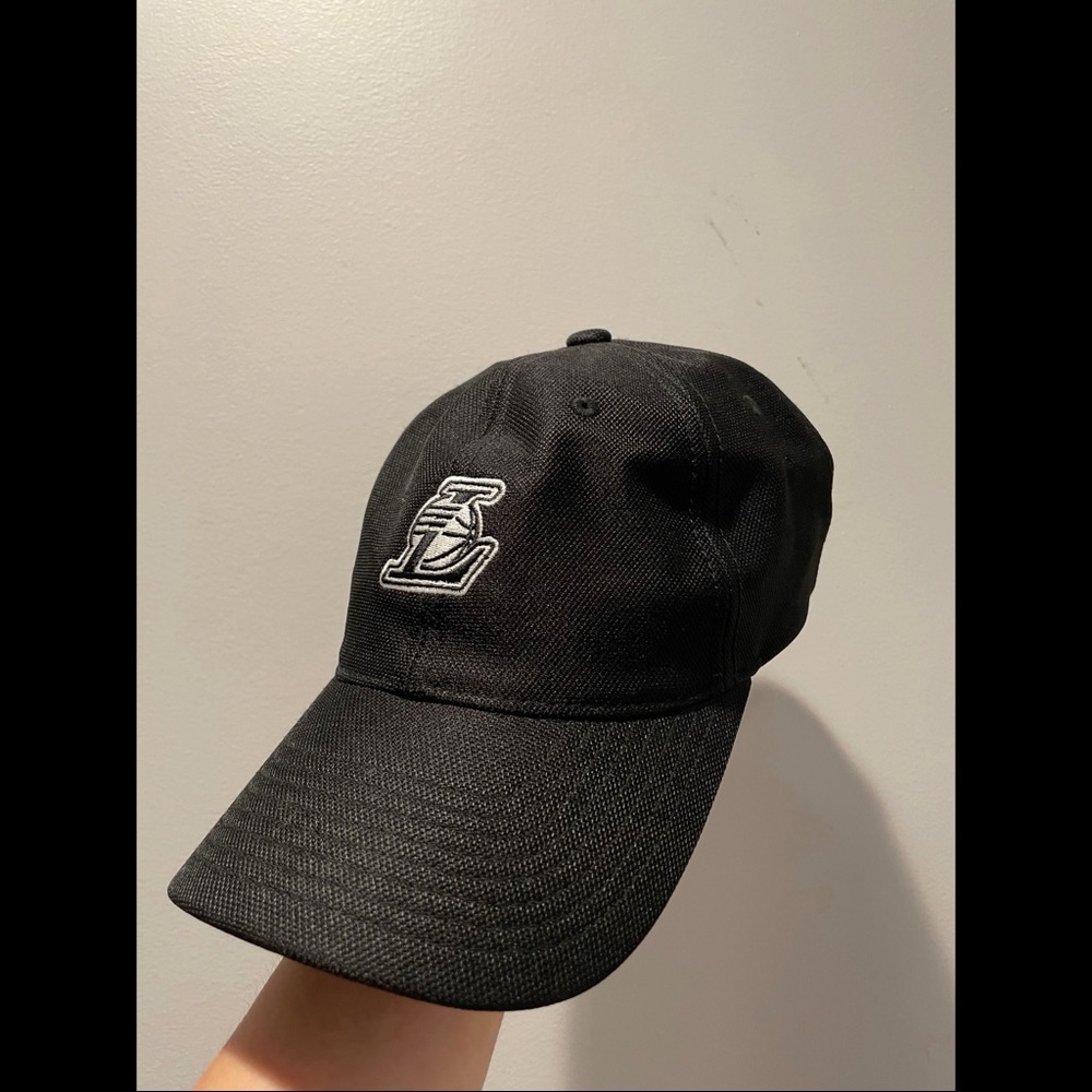 Mitchell & Ness Lakers Adjustable Hat
